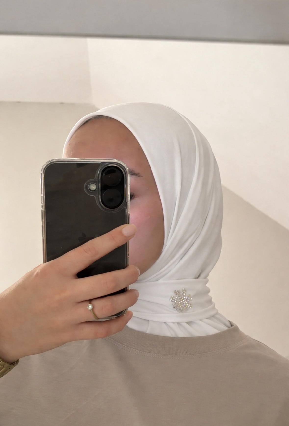 Hijab cagoule à boutons en jersey – White – Image 2