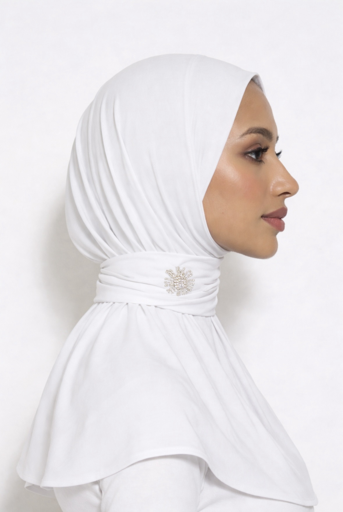 Hijab cagoule à boutons en jersey – White