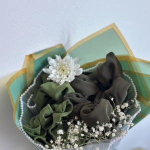 Le Duo Floral : Bouquet de 2 Hijabs Premium (Vert & Olive)