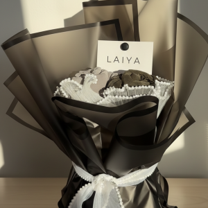 Bouquet Signature LAIYA : Duo de Hijabs de Luxe (Gris & Kaki)