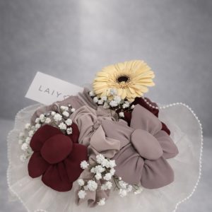 Bouquet Trio Prestige : Composition de 3 Hijabs Premium (Bordeaux & Nude)
